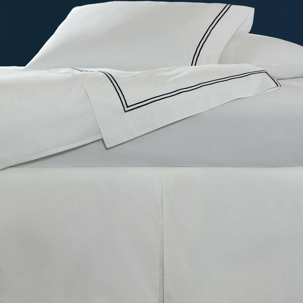 Sferra Grande Hotel Bed Skirt White Fine Linens