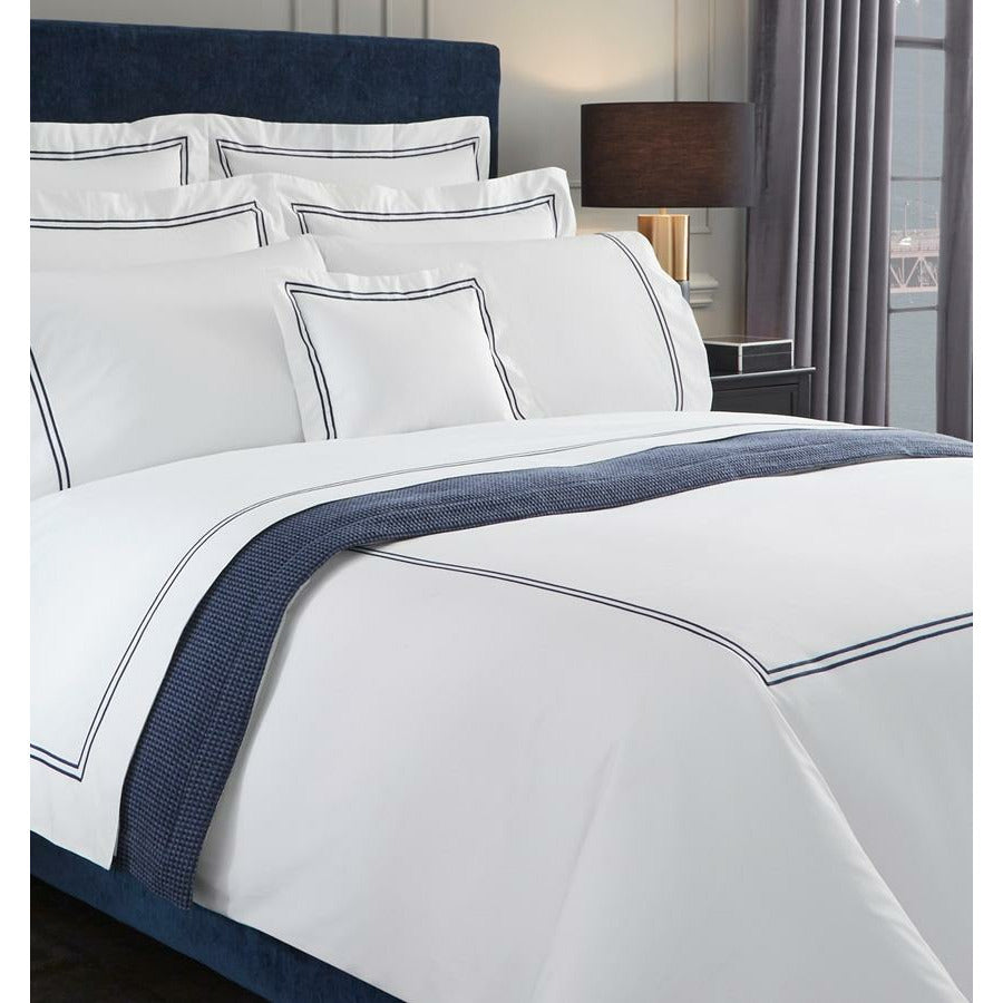 Nice Bedding - Picture of Fairfield Inn & Suites White River