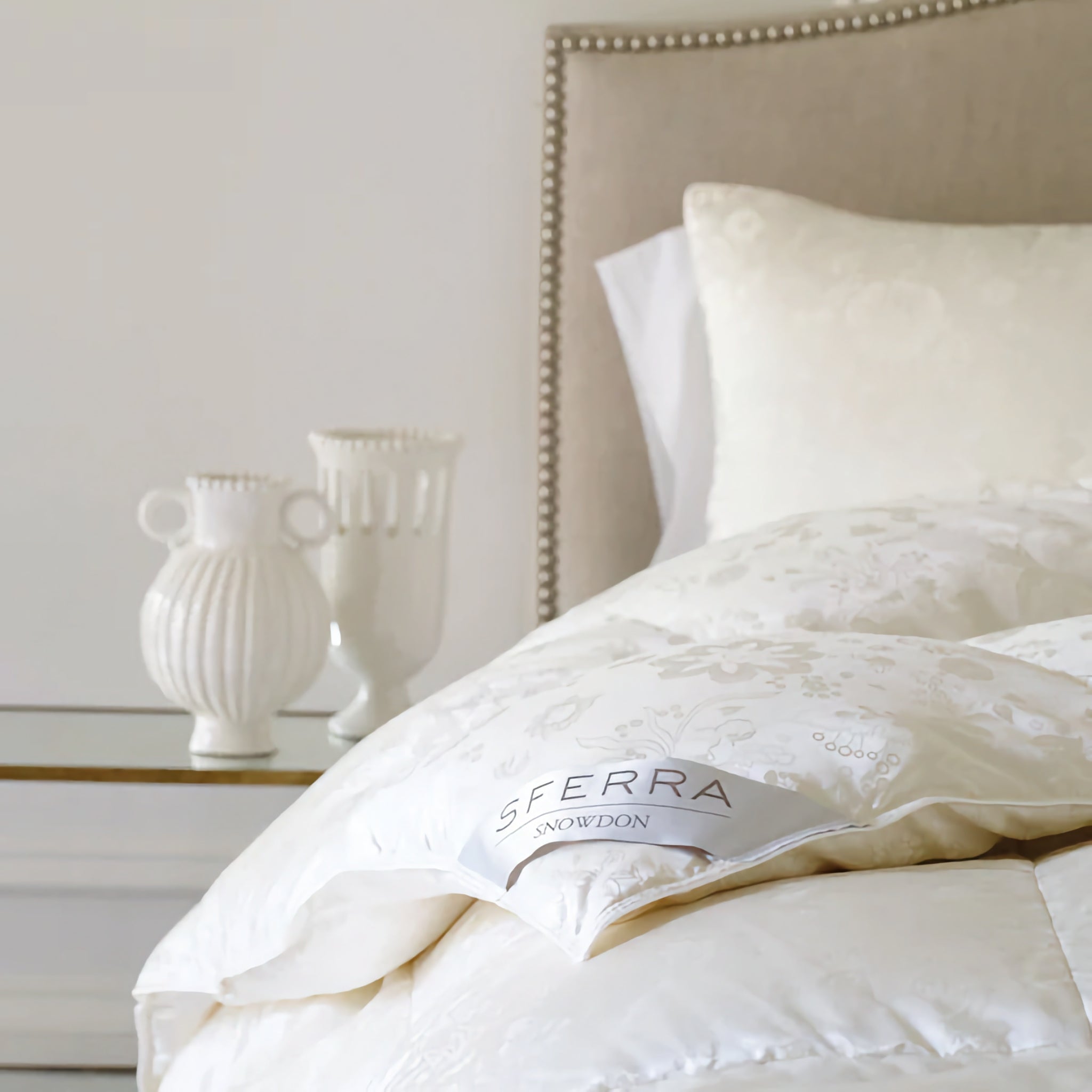 Sferra Cameri Sferra Snowdon Down Pillows (Firm) | Luxury Softness and Warmth ...
