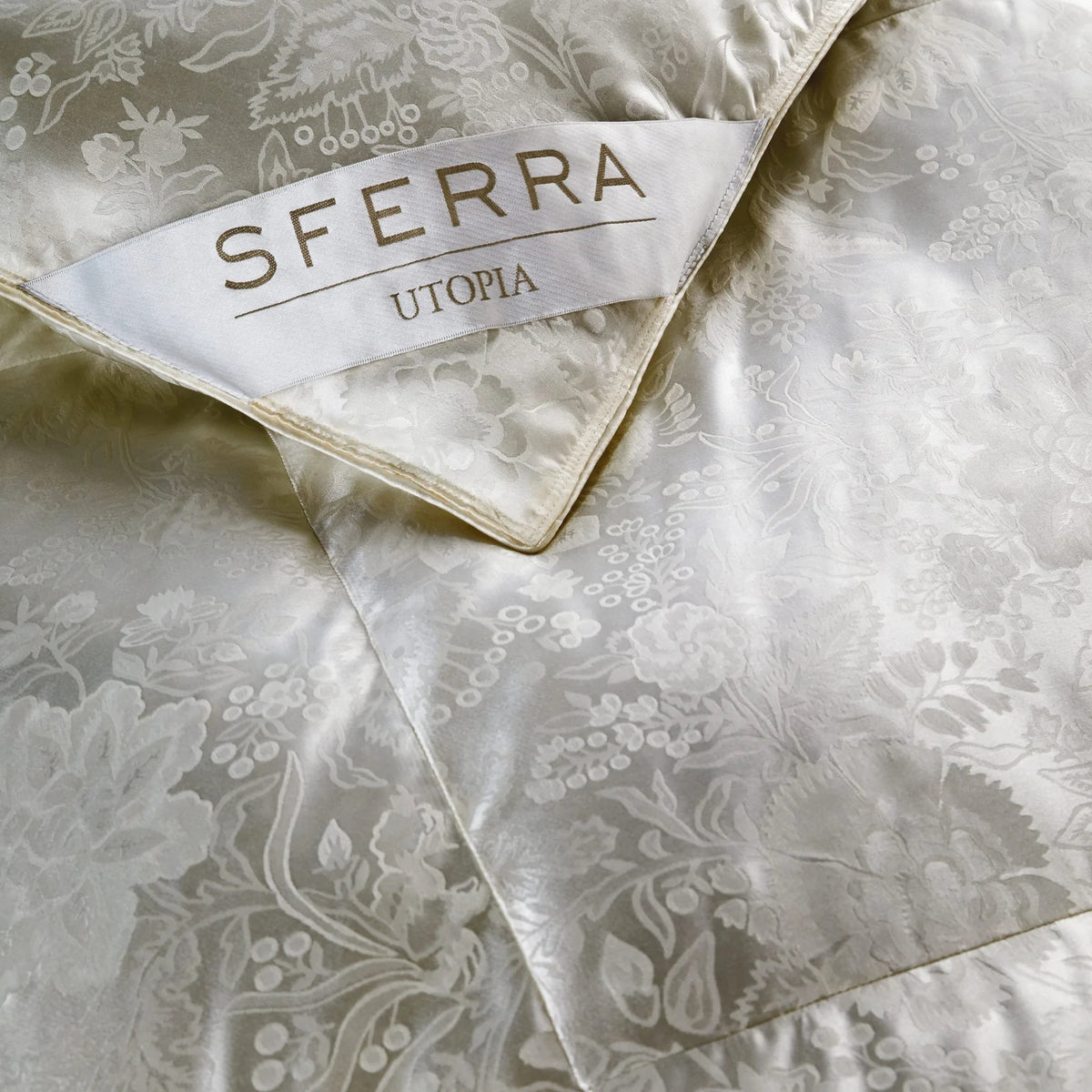 Closeup of Sferra Utopia Branding