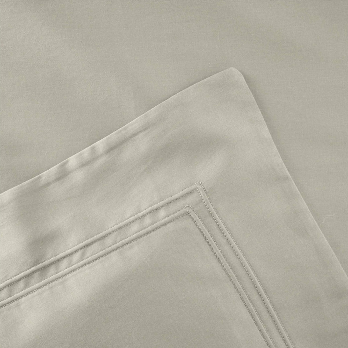 Yves Delorme Triomphe Swatch Nacre Fine Linens