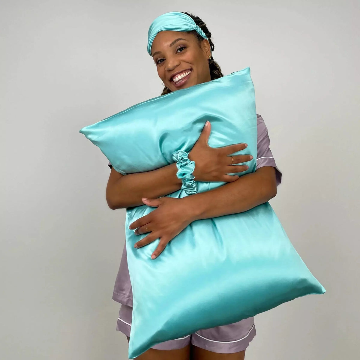 Mulberry Park Silks 30 Momme Silk Pillowcase Mood Aqua Fine Linens