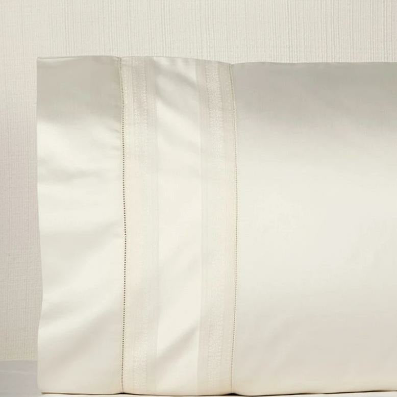 Sferra Capri Bedding Pillowcase Detail Ivory Fine Linens
